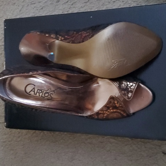 Shoes - Picture 4 of 4